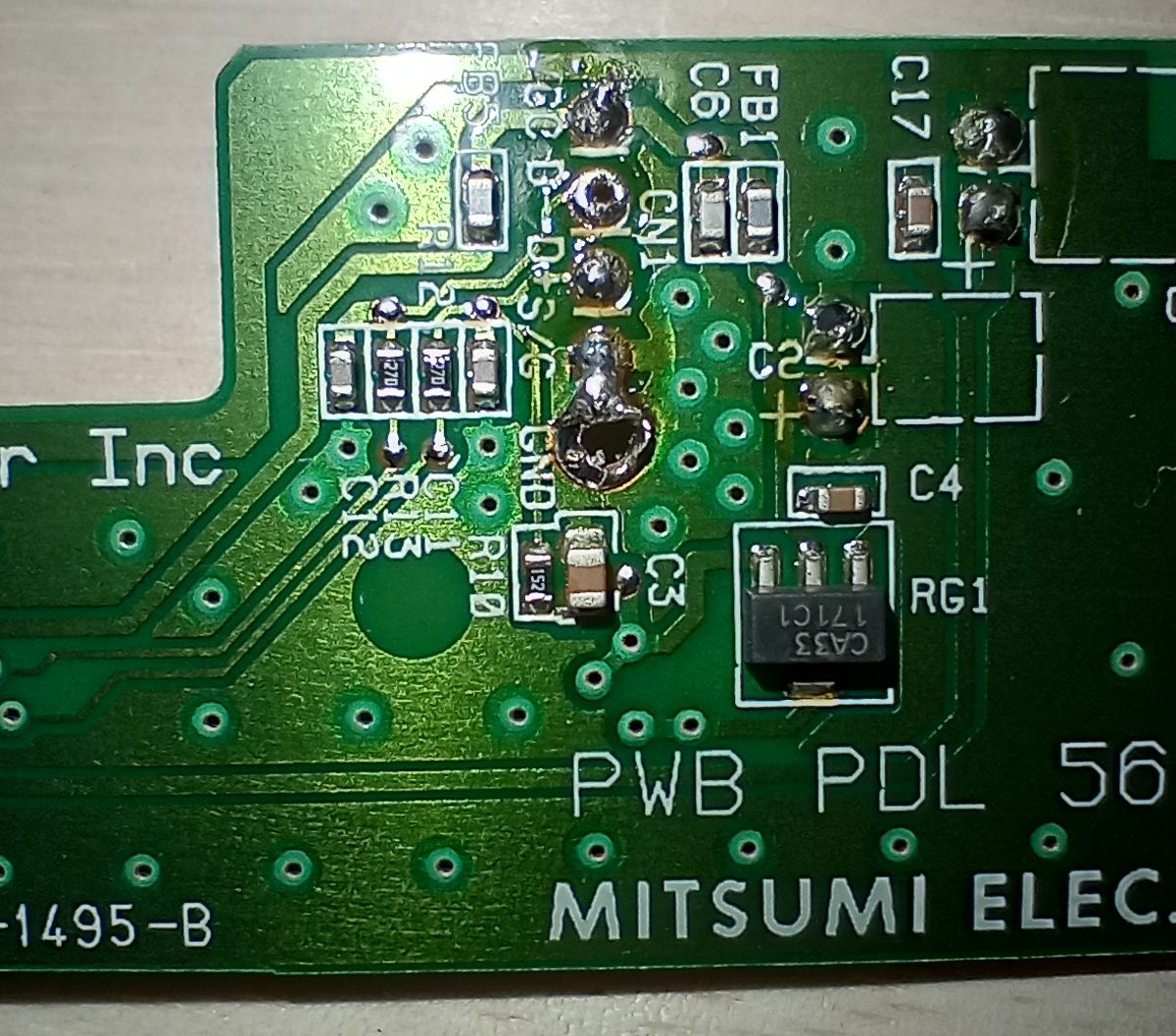 ケーブルを外した後の基盤の様子1/